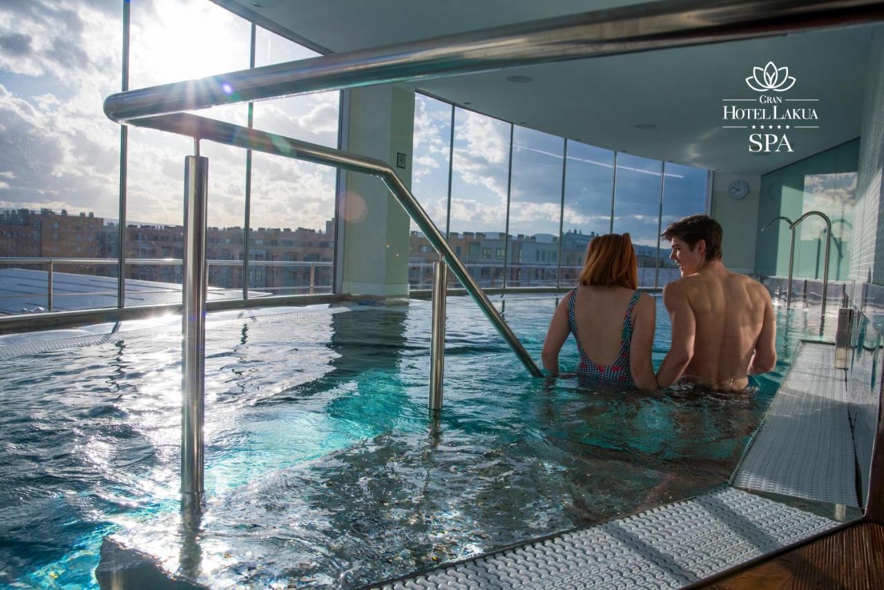 Gran Hotel Lakua Витория Экстерьер фото Spa at Hotel Lake